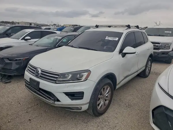 WVGEF9BP9GD000516 2016 VOLKSWAGEN TOUAREG