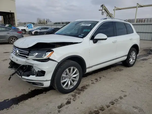 WVGEF9BP9GD005988 2016 VOLKSWAGEN TOUAREG - Image 1