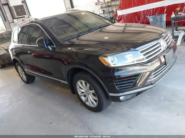 WVGEF9BPXGD006700 2016 VOLKSWAGEN TOUAREG