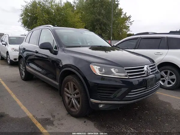 WVGEP9BP0GD001549 2016 VOLKSWAGEN TOUAREG - Image 1