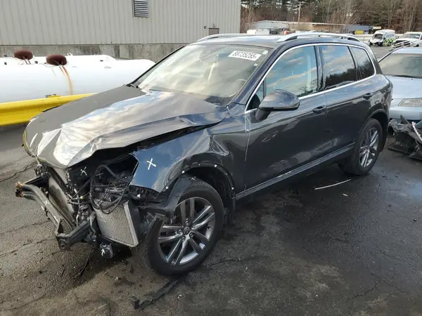 WVGEP9BP1GD007036 2016 VOLKSWAGEN TOUAREG - Image 1