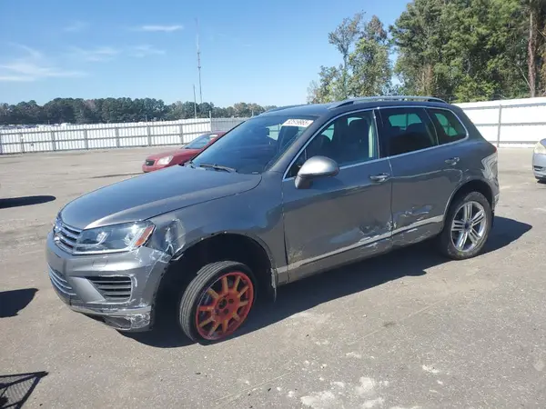 WVGEP9BP3GD001769 2016 VOLKSWAGEN TOUAREG