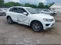 WVGEP9BP4GD002350 2016 VOLKSWAGEN TOUAREG