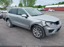 WVGEP9BP4GD002915 2016 VOLKSWAGEN TOUAREG