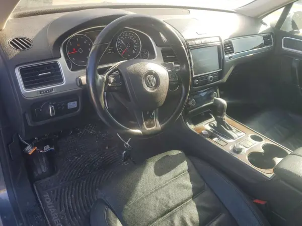 WVGEP9BP5GD005757 2016 VOLKSWAGEN TOUAREG - Image 8