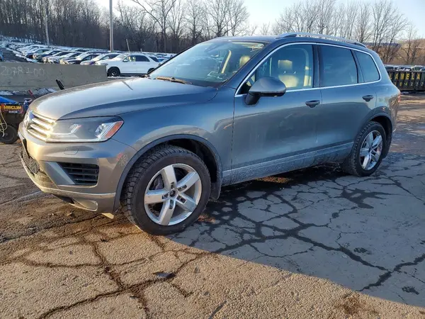 WVGEP9BP6GD003841 2016 VOLKSWAGEN TOUAREG - Image 1
