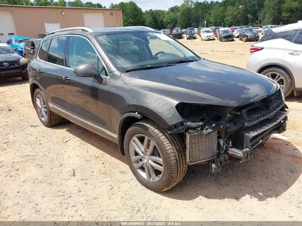 WVGEP9BPXGD004006 2016 VOLKSWAGEN TOUAREG