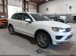 WVGEP9BPXGD006130 2016 VOLKSWAGEN TOUAREG