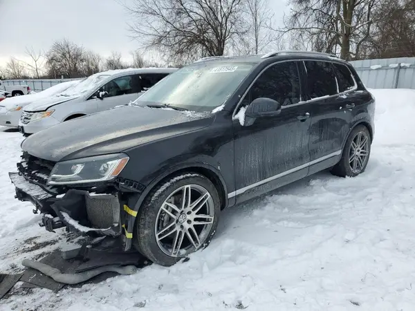 WVGEP9BPXGD007858 2016 VOLKSWAGEN TOUAREG - Image 1
