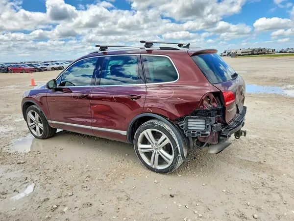 WVGGF7BP7HD002716 2017 VOLKSWAGEN TOUAREG - Image 2