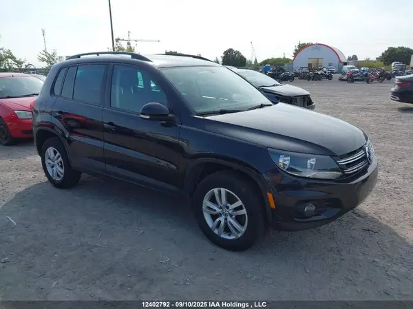 WVGHV7AX3GW591713 2016 VOLKSWAGEN TIGUAN - Image 1