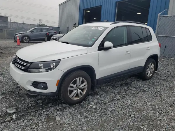 WVGHV7AX8GW009377 2016 VOLKSWAGEN TIGUAN - Image 1