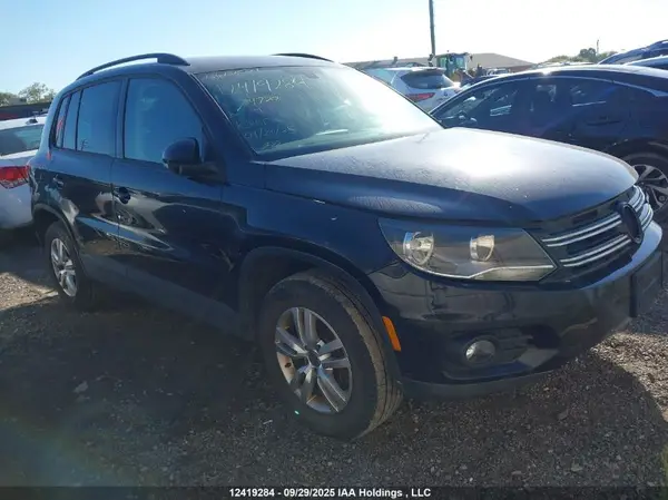 WVGHV7AX9GW584720 2016 VOLKSWAGEN TIGUAN - Image 1