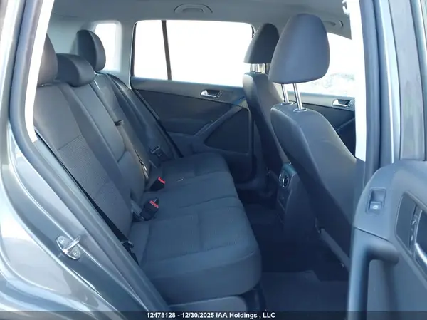 WVGHV7AX9HK032644 2017 VOLKSWAGEN TIGUAN - Image 8