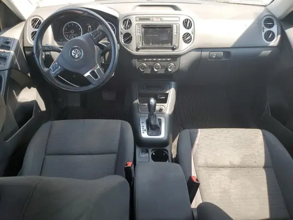 WVGHV7AXXHK023032 2017 VOLKSWAGEN TIGUAN - Image 8