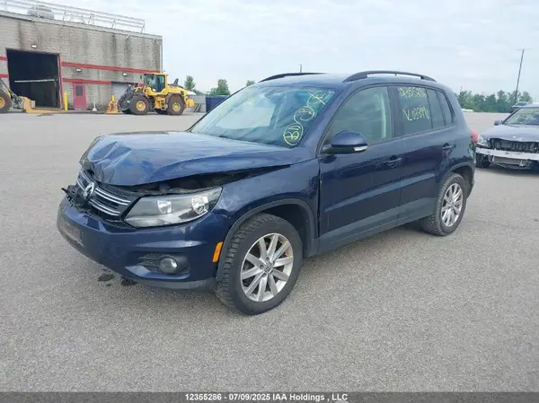 WVGJV7AX1GW033991 2016 VOLKSWAGEN TIGUAN - Image 2