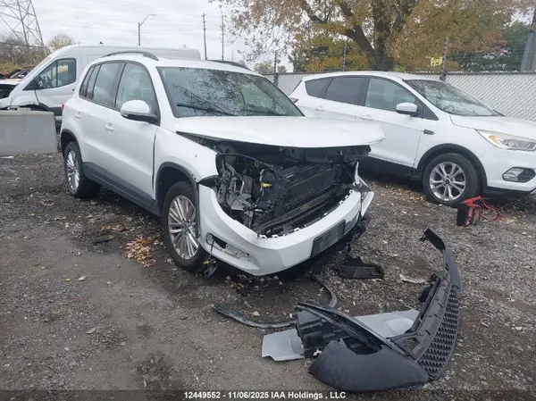WVGJV7AX1GW521208 2016 VOLKSWAGEN TIGUAN - Image 1