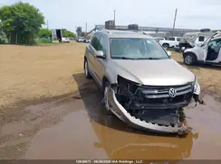 WVGJV7AX2GW001535 2016 VOLKSWAGEN TIGUAN