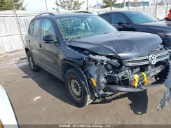 WVGJV7AX2GW539409 2016 VOLKSWAGEN TIGUAN
