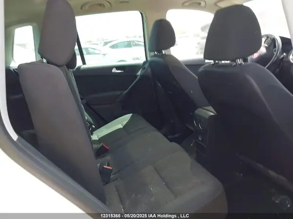 WVGJV7AX2GW574659 2016 VOLKSWAGEN TIGUAN - Image 8
