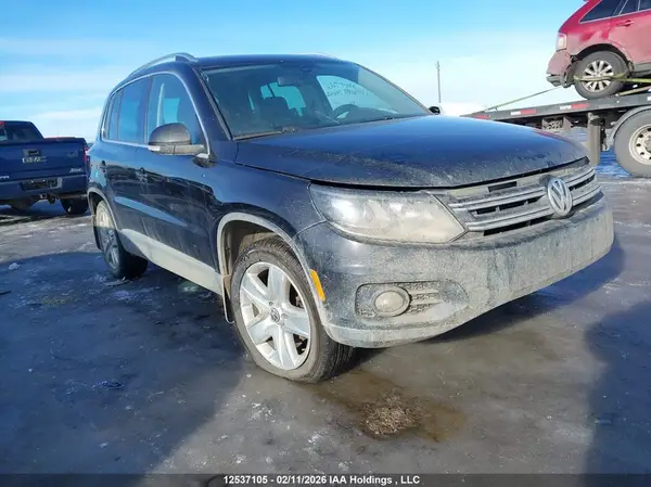 WVGJV7AX3GW027674 2016 VOLKSWAGEN TIGUAN - Image 1