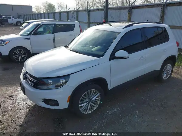 WVGJV7AX3GW538706 2016 VOLKSWAGEN TIGUAN - Image 2