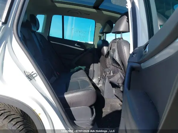WVGJV7AX3GW581023 2016 VOLKSWAGEN TIGUAN - Image 8