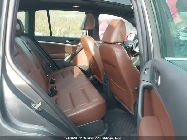WVGJV7AX4GW008289 2016 VOLKSWAGEN TIGUAN - Image 8