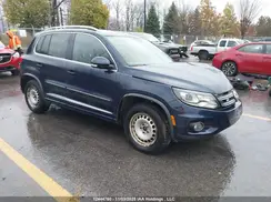 WVGLV7AX0HW510310 2017 VOLKSWAGEN TIGUAN