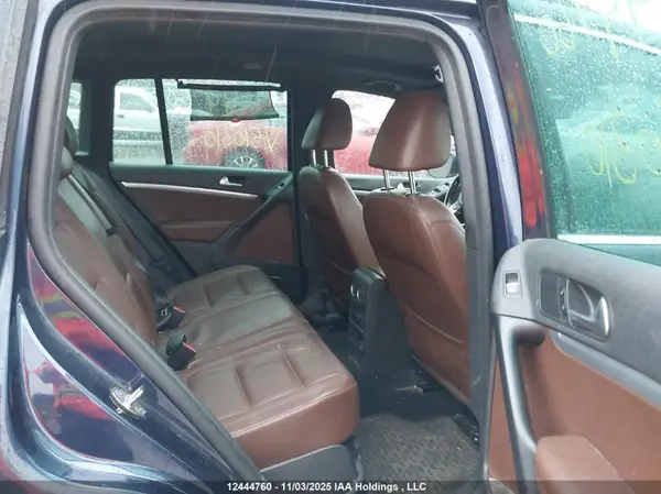 WVGLV7AX0HW510310 2017 VOLKSWAGEN TIGUAN - Image 8