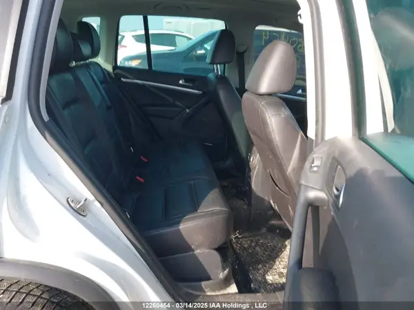WVGLV7AX2HK019616 2017 VOLKSWAGEN TIGUAN - Image 8