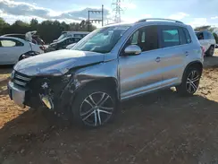 WVGLV7AX4HK006852 2017 VOLKSWAGEN TIGUAN