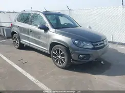 WVGLV7AX5HK016807 2017 VOLKSWAGEN TIGUAN