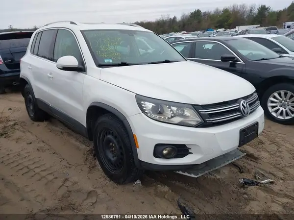 WVGLV7AX5HW504647 2017 VOLKSWAGEN TIGUAN