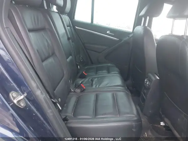 WVGLV7AX7HW502138 2017 VOLKSWAGEN TIGUAN - Image 8
