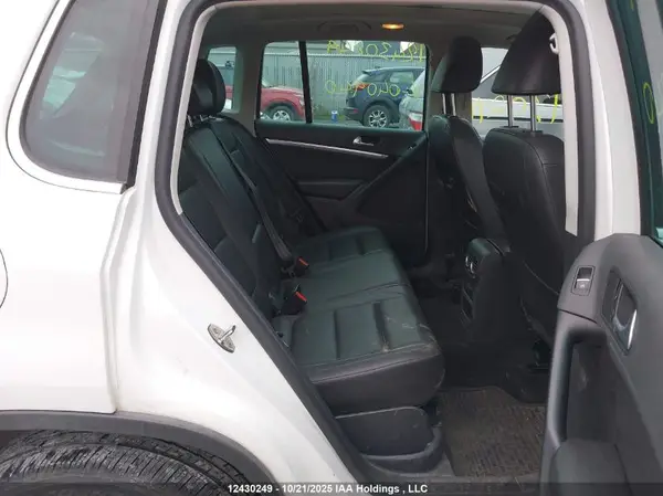 WVGMV7AX0HK040940 2017 VOLKSWAGEN TIGUAN - Image 8