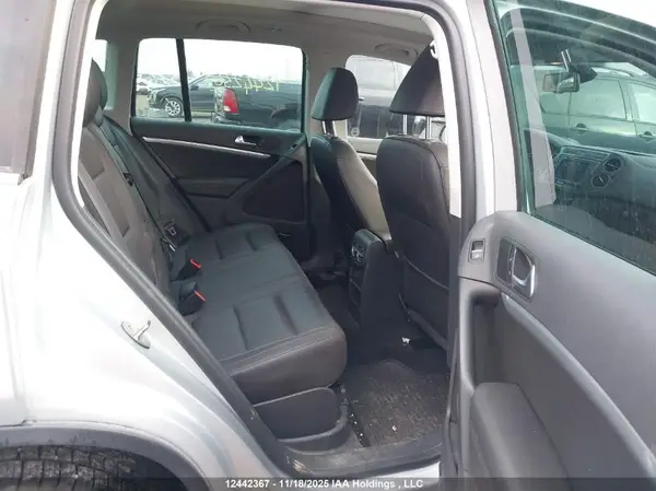 WVGMV7AX3HK005681 2017 VOLKSWAGEN TIGUAN - Image 8