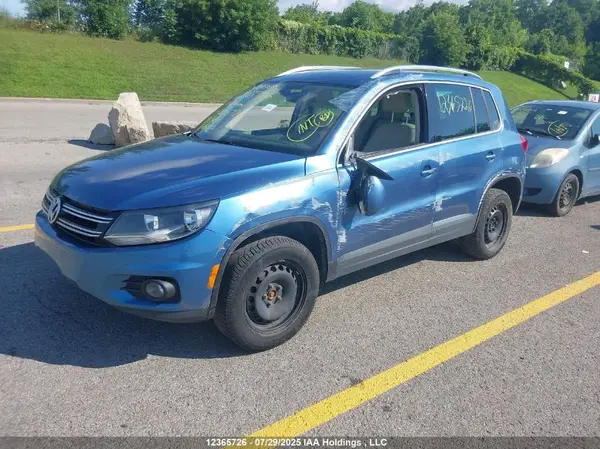 WVGMV7AX4HK006774 2017 VOLKSWAGEN TIGUAN - Image 2