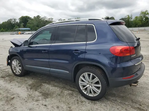 WVGMV7AX6HK002838 2017 VOLKSWAGEN TIGUAN - Image 2