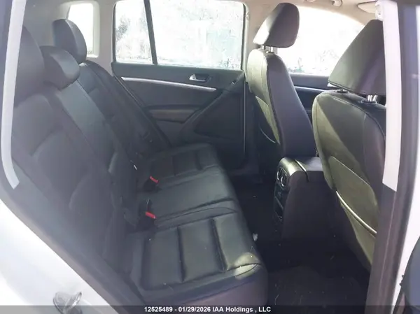 WVGMV7AX7HK004467 2017 VOLKSWAGEN TIGUAN - Image 8