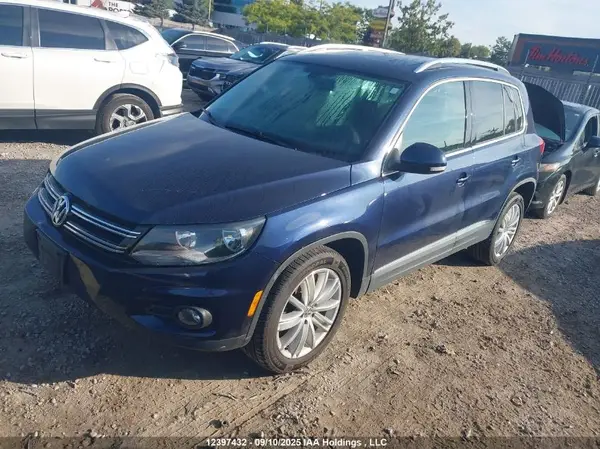 WVGMV7AX7HK013718 2017 VOLKSWAGEN TIGUAN - Image 2