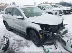 WVGMV7AX8HK016157 2017 VOLKSWAGEN TIGUAN