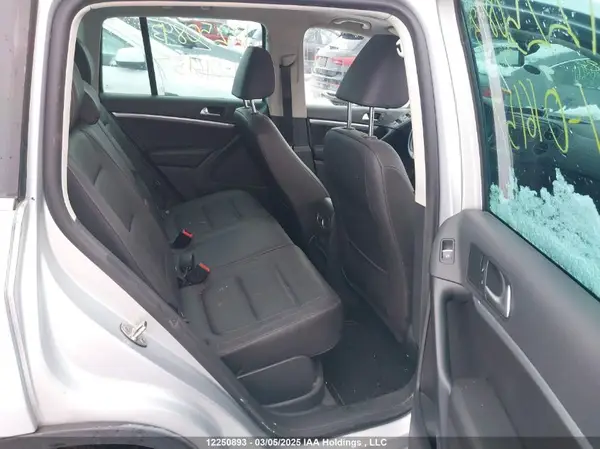 WVGMV7AX8HK016157 2017 VOLKSWAGEN TIGUAN - Image 8