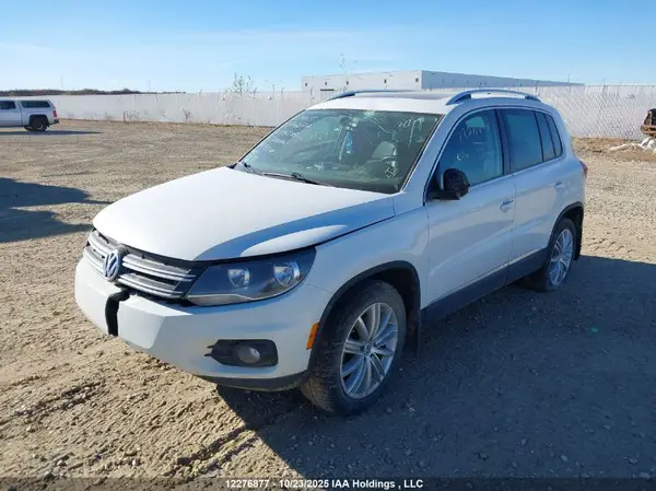 WVGMV7AX8HK019236 2017 VOLKSWAGEN TIGUAN - Image 2