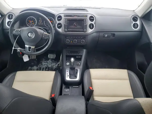 WVGNV7AX1HK031264 2017 VOLKSWAGEN TIGUAN - Image 8
