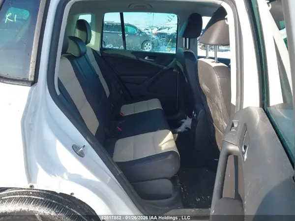 WVGNV7AX1HK031703 2017 VOLKSWAGEN TIGUAN - Image 8