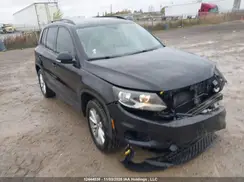 WVGNV7AX2HK029393 2017 VOLKSWAGEN TIGUAN