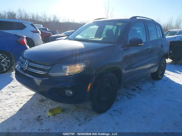 WVGNV7AX5HK014144 2017 VOLKSWAGEN TIGUAN - Image 2