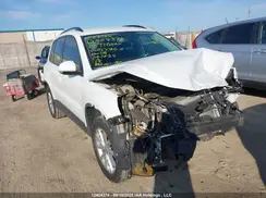 WVGNV7AX6HK023340 2017 VOLKSWAGEN TIGUAN