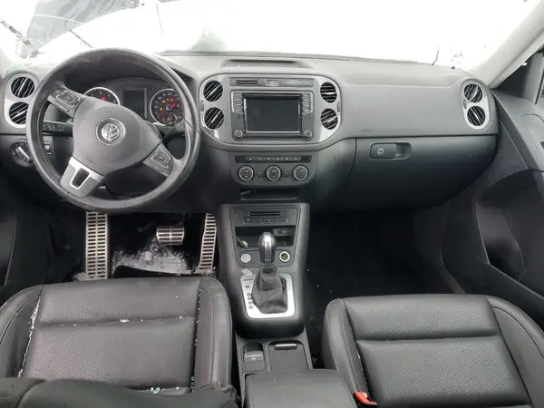 WVGNV7AX6HK039599 2017 VOLKSWAGEN TIGUAN - Image 8